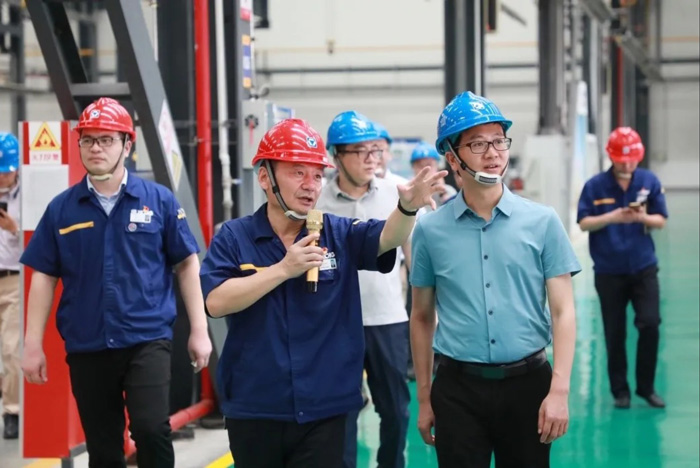 BJL登录|中国有限公司官网
与徐工消防签署战略合作协议 携手深耕中国高空产业市场