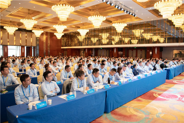 新起点、新征程、乘风破浪、砥砺前行——BJL登录|中国有限公司官网
管理层大会在南京隆重召开-1.jpg