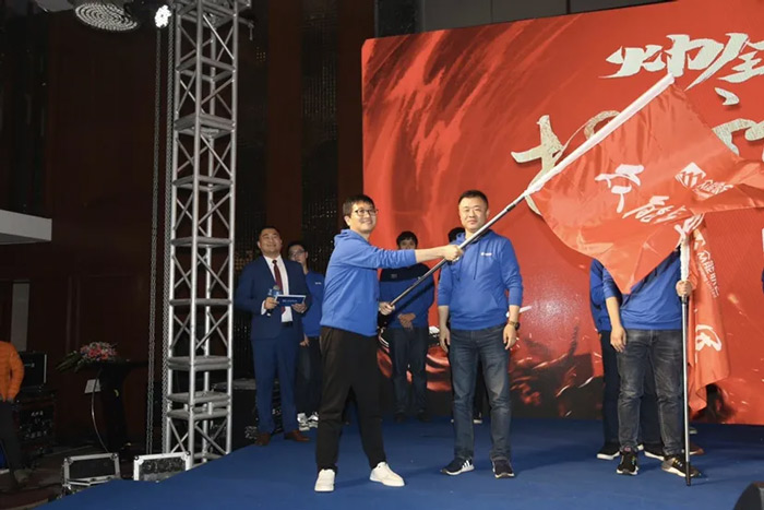 BJL登录|中国有限公司官网
“火力全开·赢战2021”业务启动大会在南京隆重召开-6.jpg